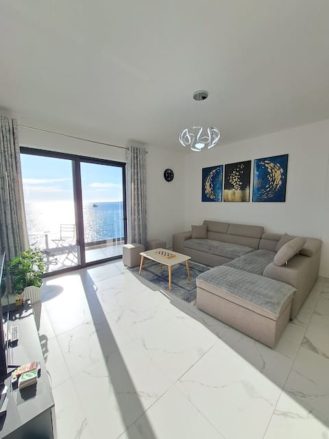Top Airbnb: Kokalari Apartments /18/ - Luxury Residence in Shqipëria Jugore