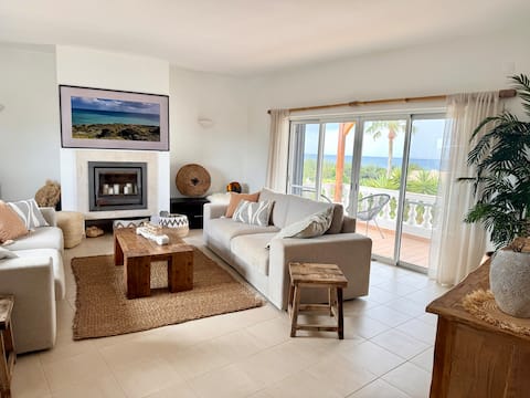 Successful Airbnb property: Luxury Boho Villa · 30° C Pool · Sea View in Lagos