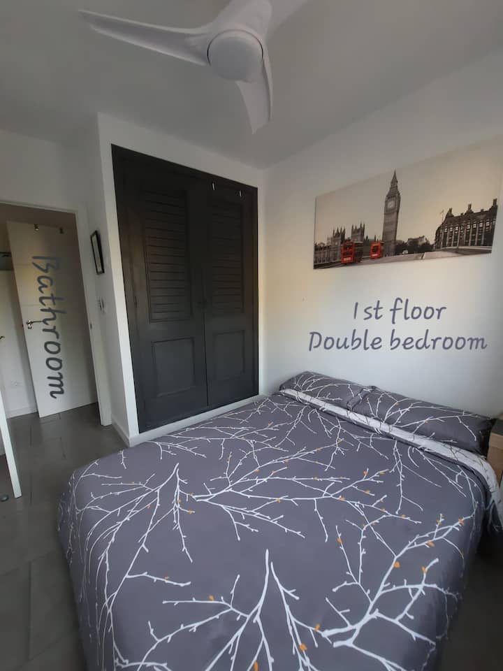 غرفة النوم 2