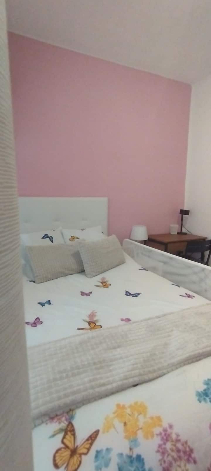 Barrière de lit pour enfants Votre tranquillité d'esprit avant tout !
#PapillonsVioletsMalagaAppartementTouristique