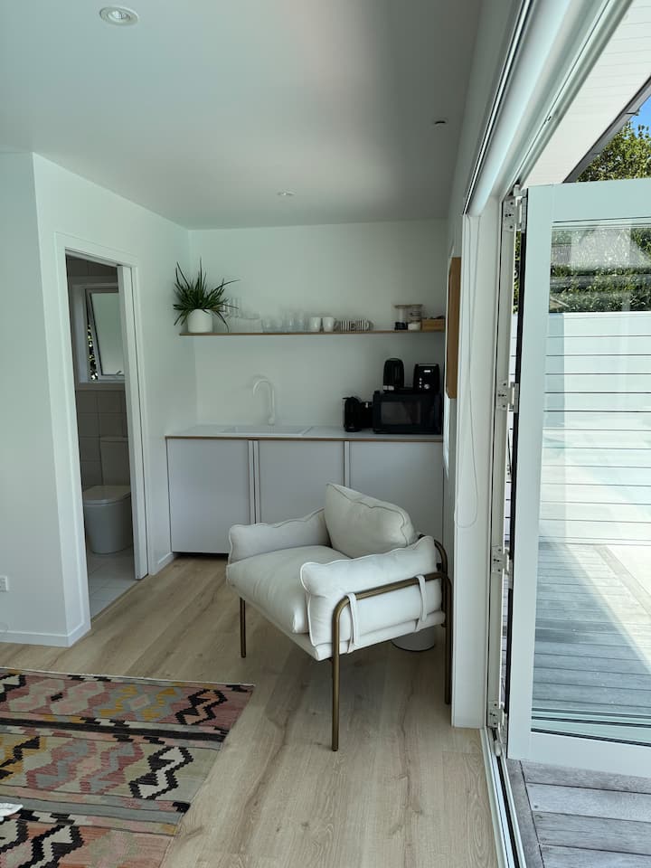 The Pool House - Matakana
