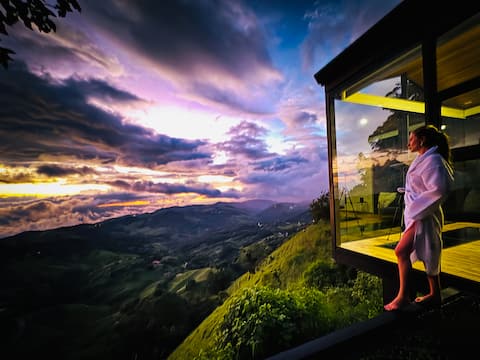 Amalú Glass Cabin 2.0, Private, Romantic,270° view