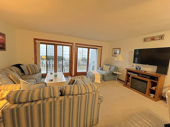 Beach Front Condo At Scarborough, Narragansett - Rhode Island