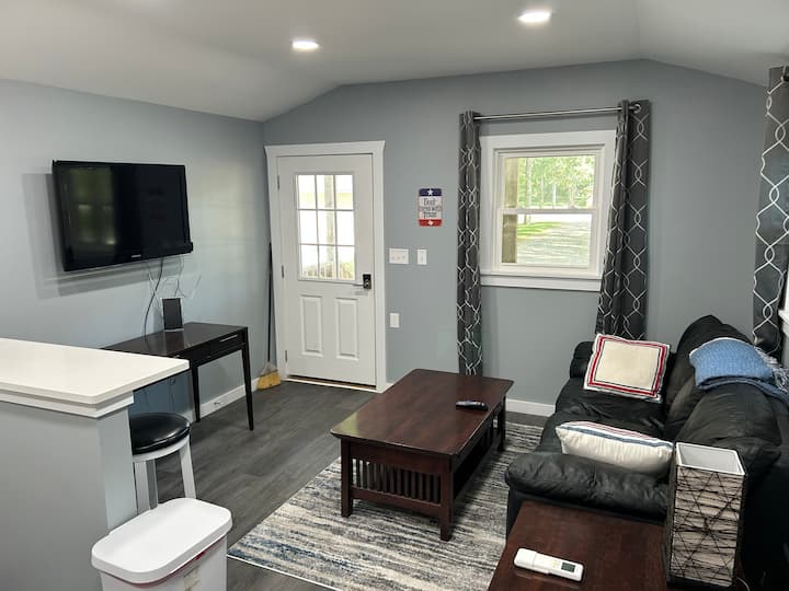 Cozy Private Tiny House - Concord, NC