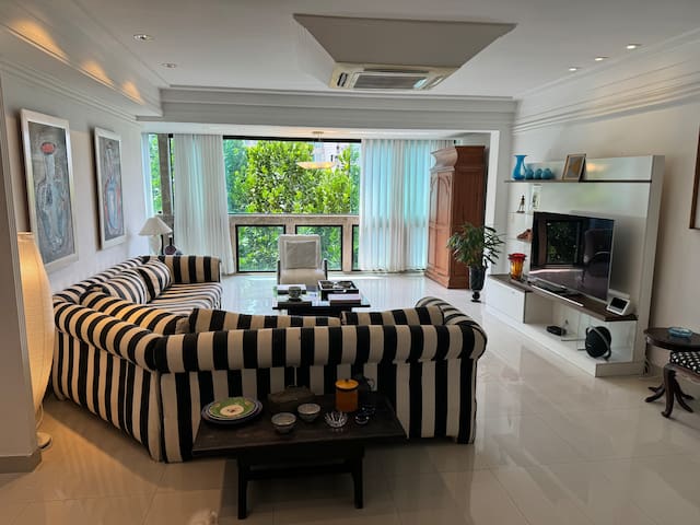 Apartamento na praia da Barra