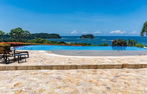 Ocean View Villa w Infinity Pool