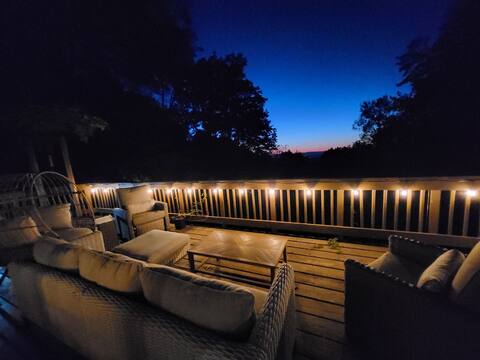 Mont Bleu, A-Frame Cabin w/ Hot Tub & Scenic Views