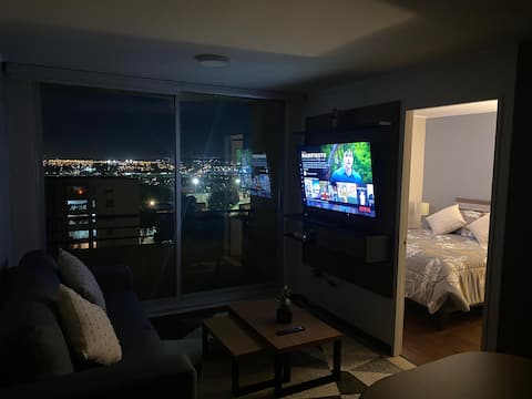 Successful Airbnb property: Laguna Redonda/private parking/free Wi-Fi in Concepción