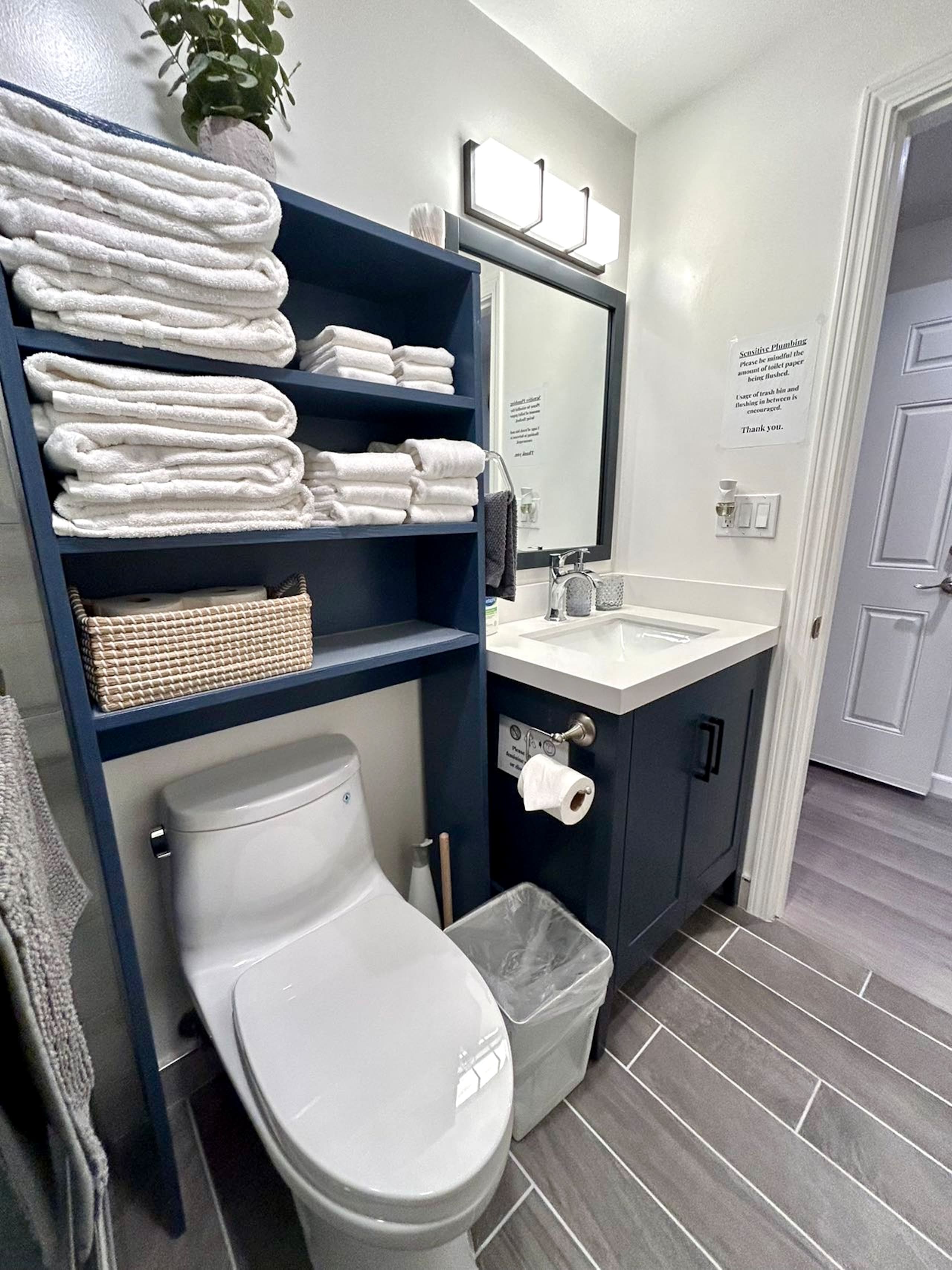 Home in San Francisco · ★4.93 · 2 bedrooms · 2 beds · 1 bath - Image 33