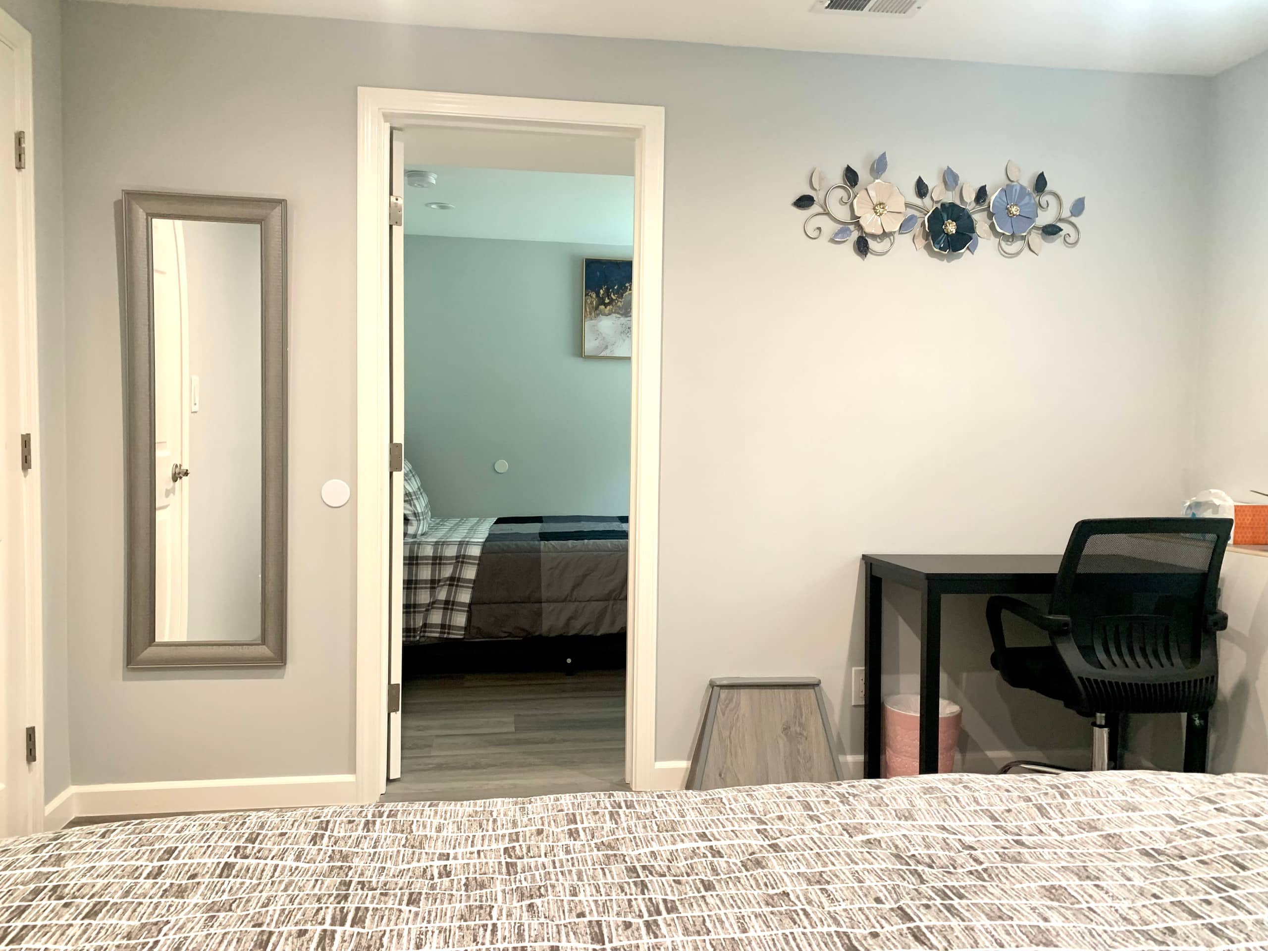 Home in San Francisco · ★4.93 · 2 bedrooms · 2 beds · 1 bath - Image 17