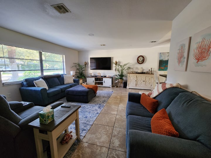 Coastal Cottage - Port Charlotte
