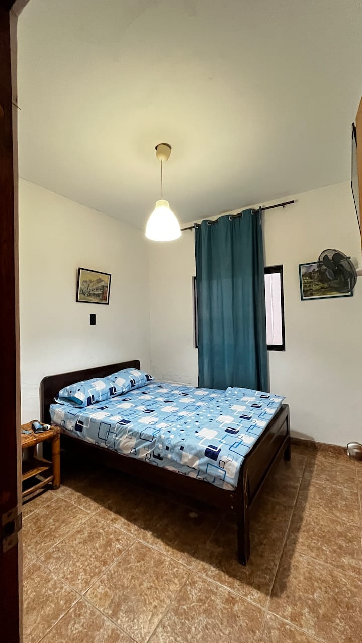 საძინებელი 1