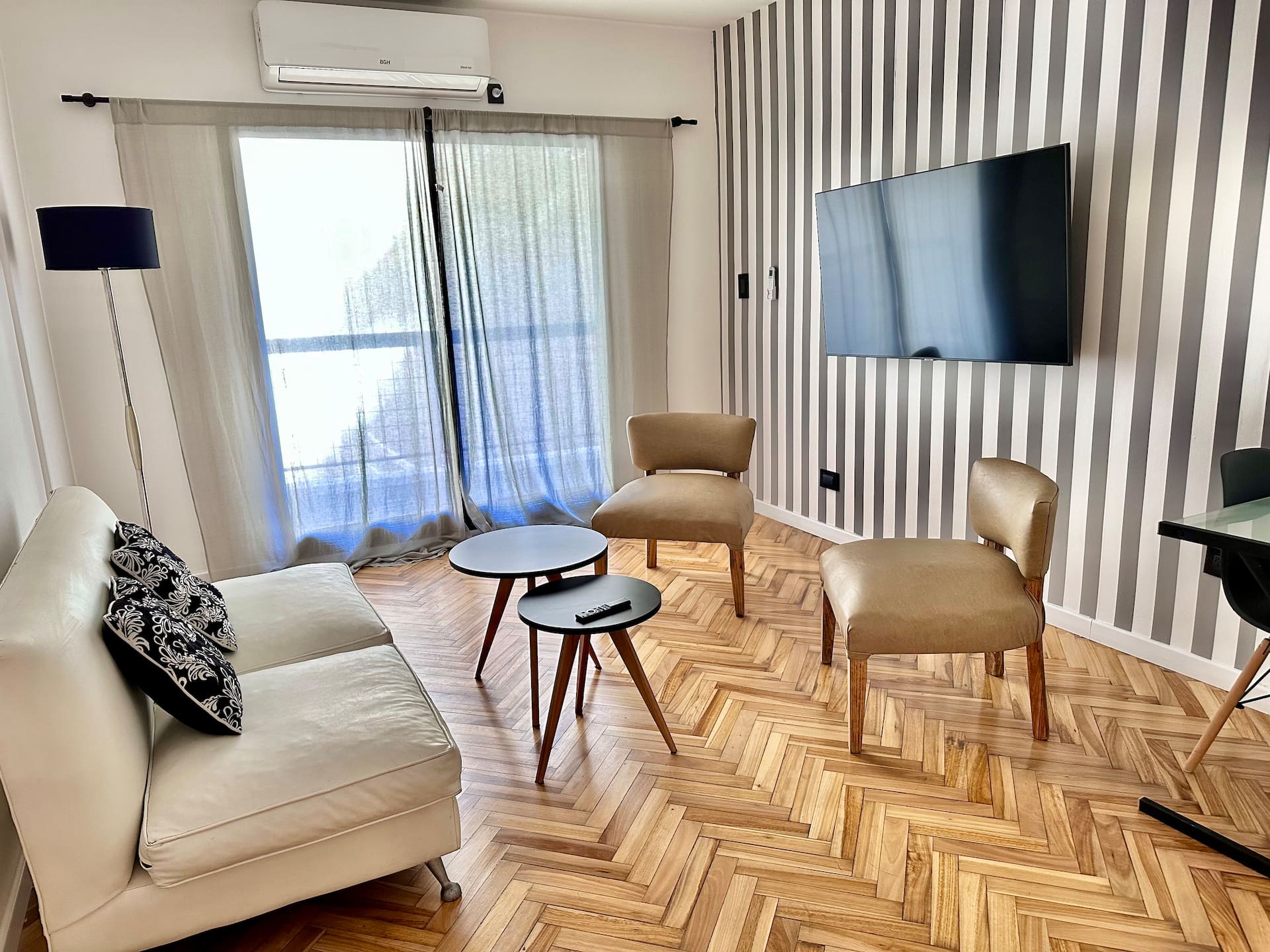 Departamento de 4 ambientes remodelado en San Telmo