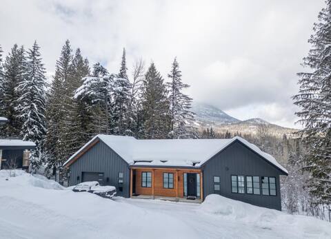 Blue Elephant Cabin