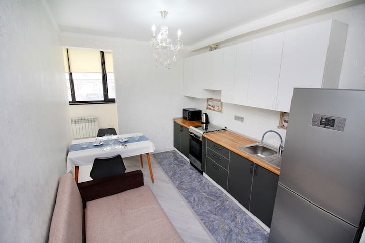 Sofá plegable 1.4 x 2 m