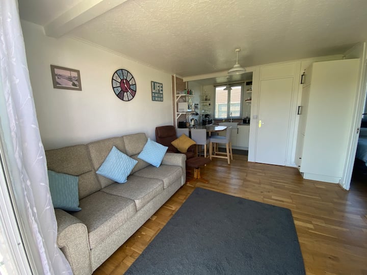 Kebbles Coastal Retreat - Sutton on Sea