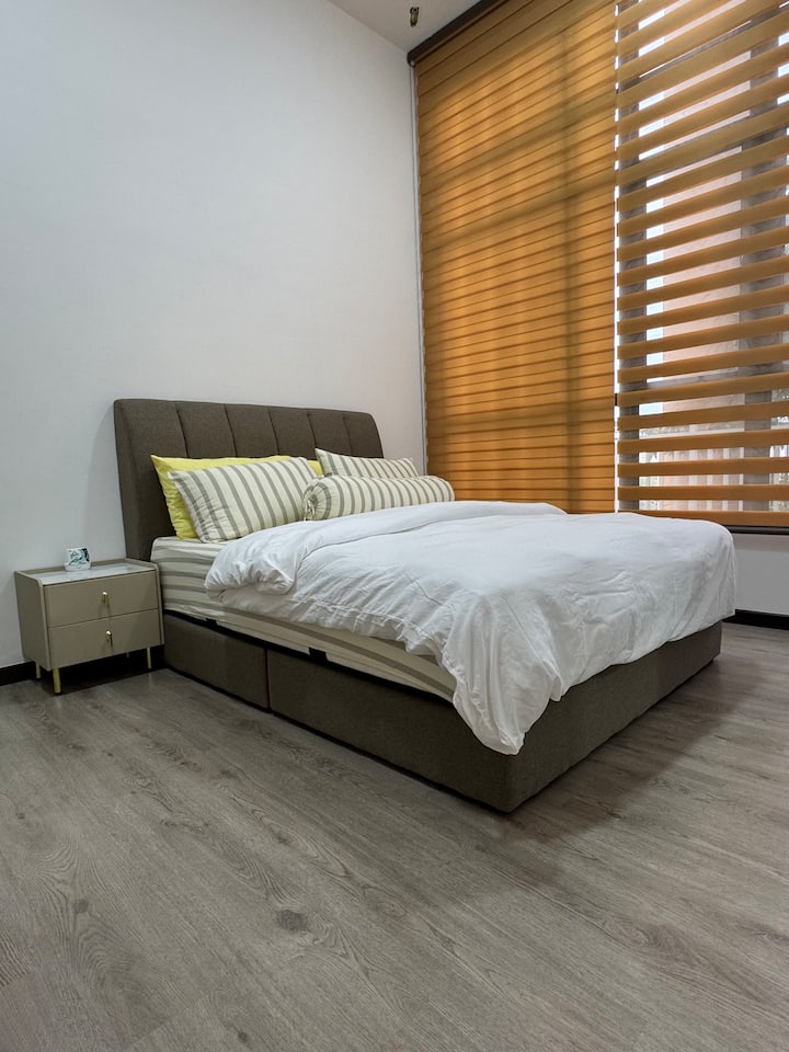 საძინებელი 1