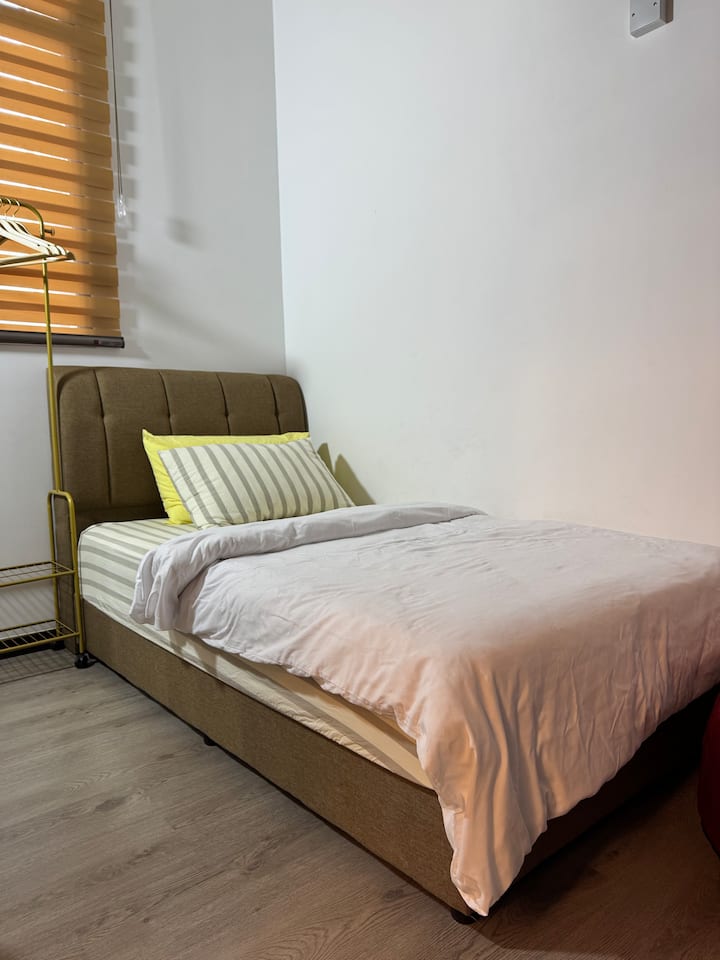 საძინებელი 2