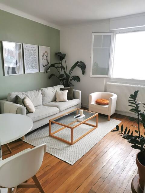 Entire T2 apartment near Paris and Arena la Défense