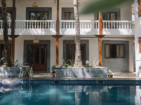 8Bhk High end luxurious Villa @
