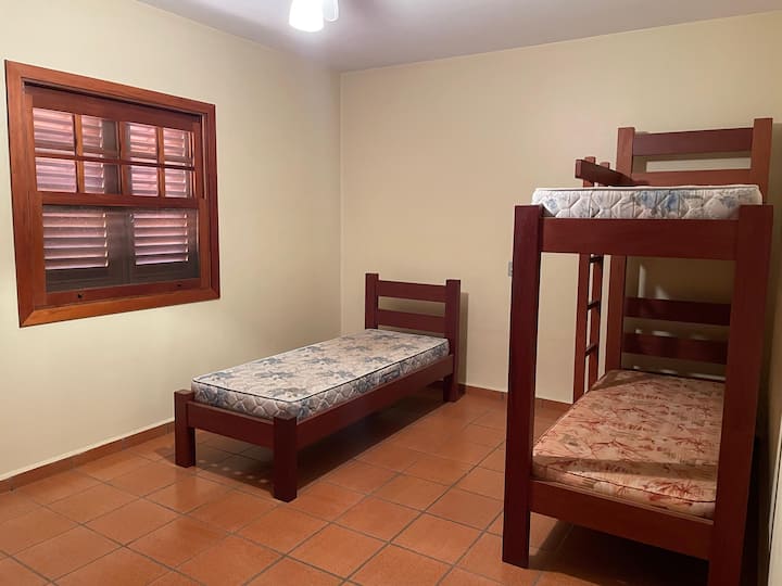 საძინებელი 3