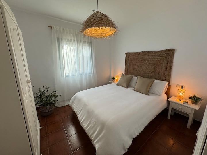 საძინებელი 1