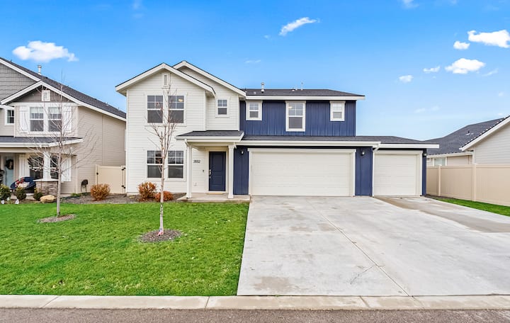 5 Bedroom 83686, Insurance Displacements, Family - Nampa, ID
