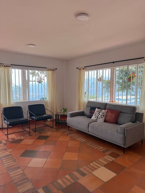 Top Airbnb: plot via mesa de los santos in Piedecuesta