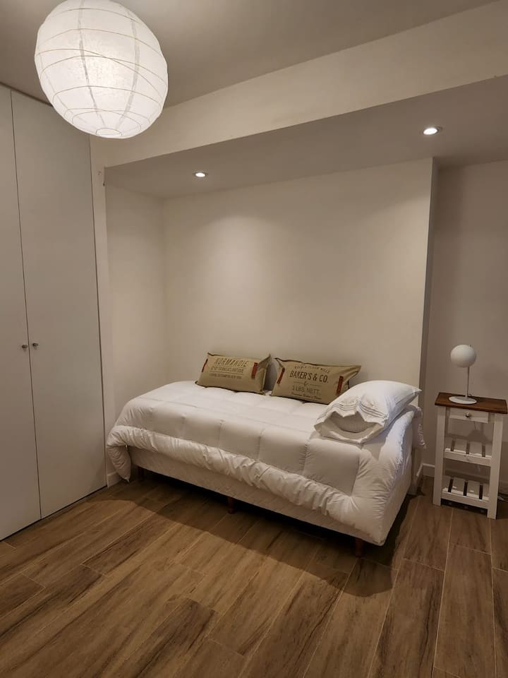 غرفة النوم 1