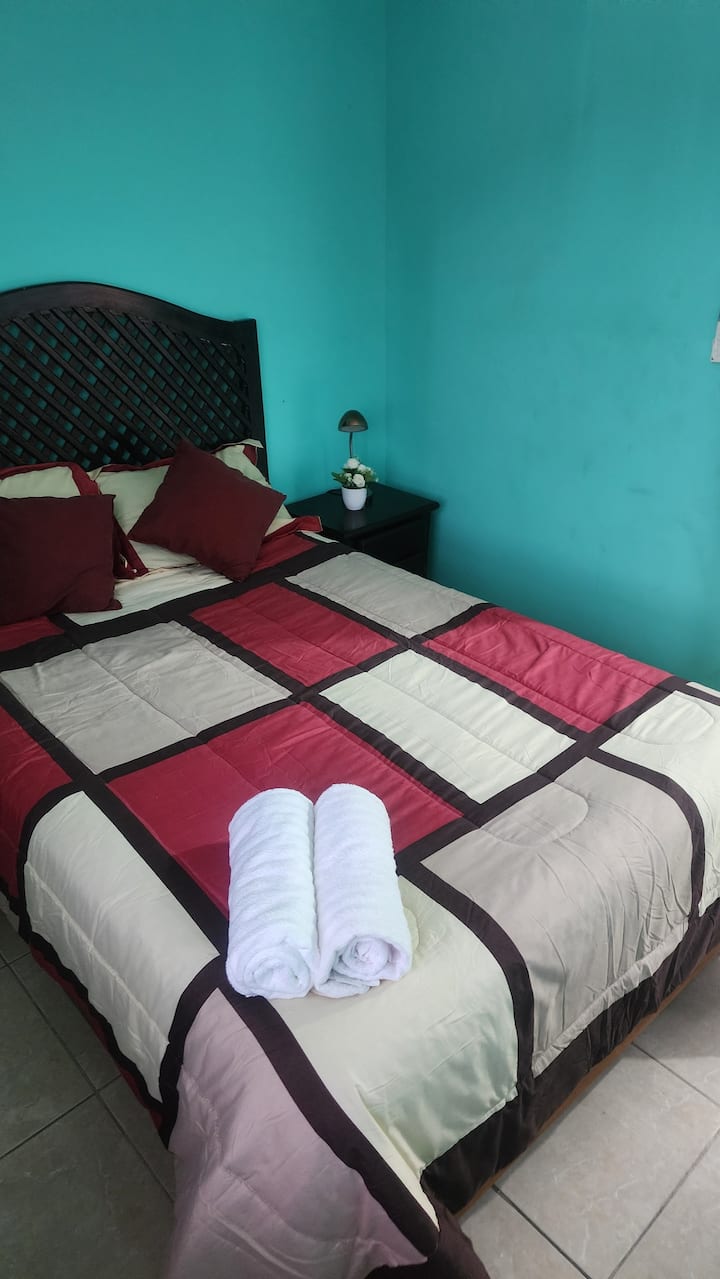 เตียงคู่ที่สะดวกสบาย 