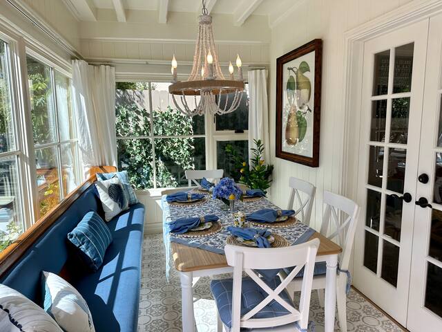 Historic coastal charmer sleeps 12 by the beach! gallery image 4