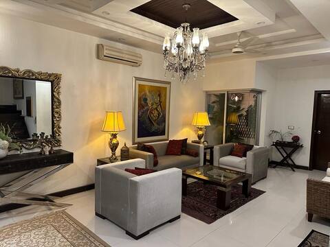 Boutique entire independent lower portion in DHA