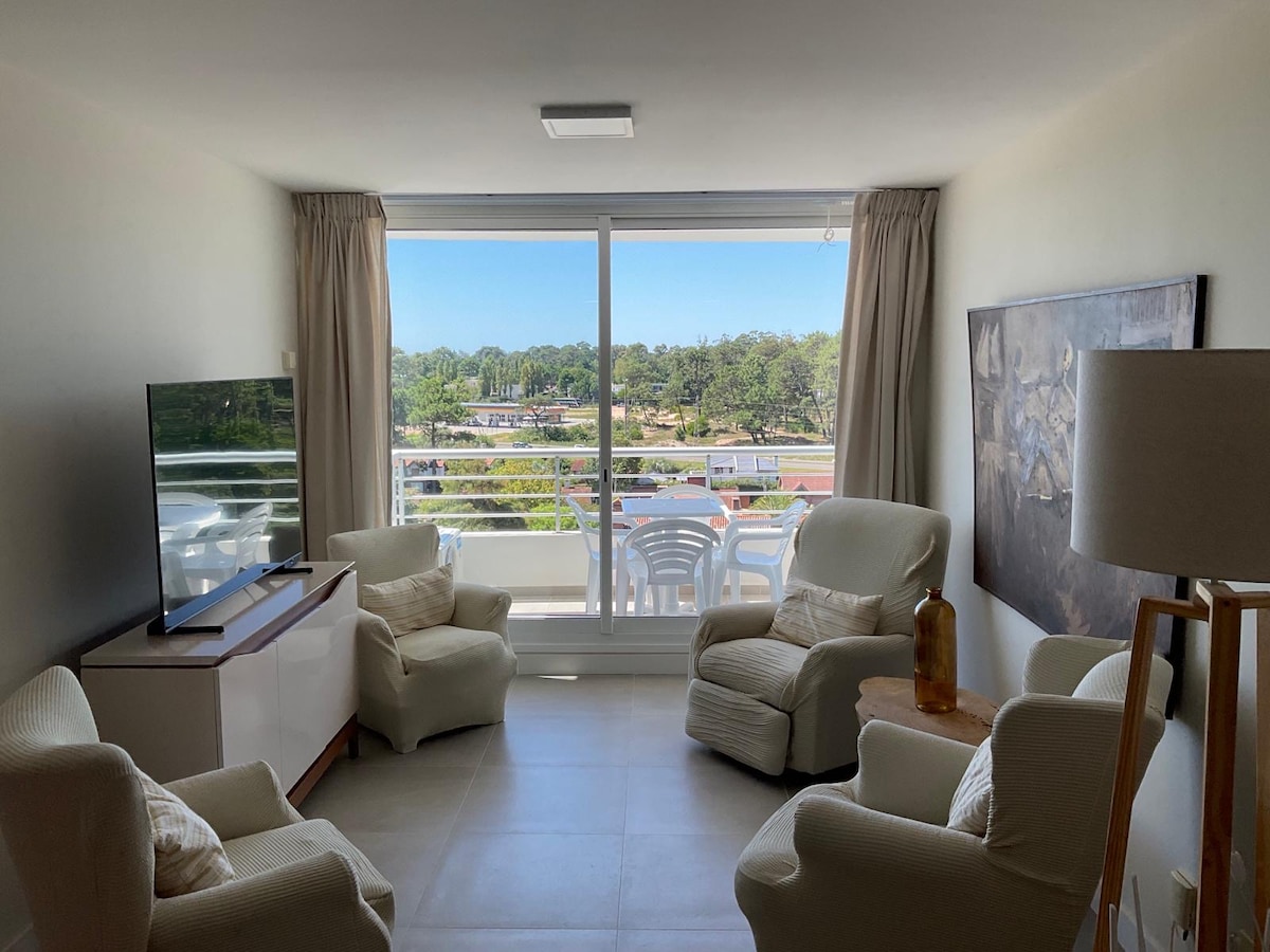 Top performing Airbnb: Brand new luminous apartment - Luxury amenities in Punta Del Este