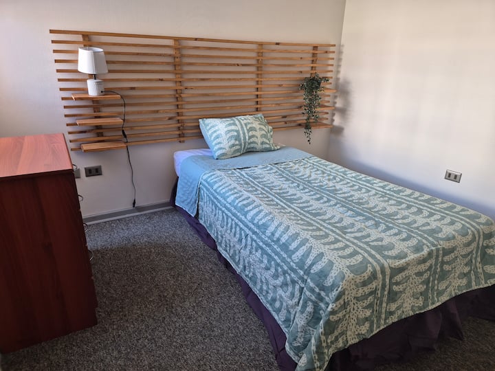 საძინებელი 2