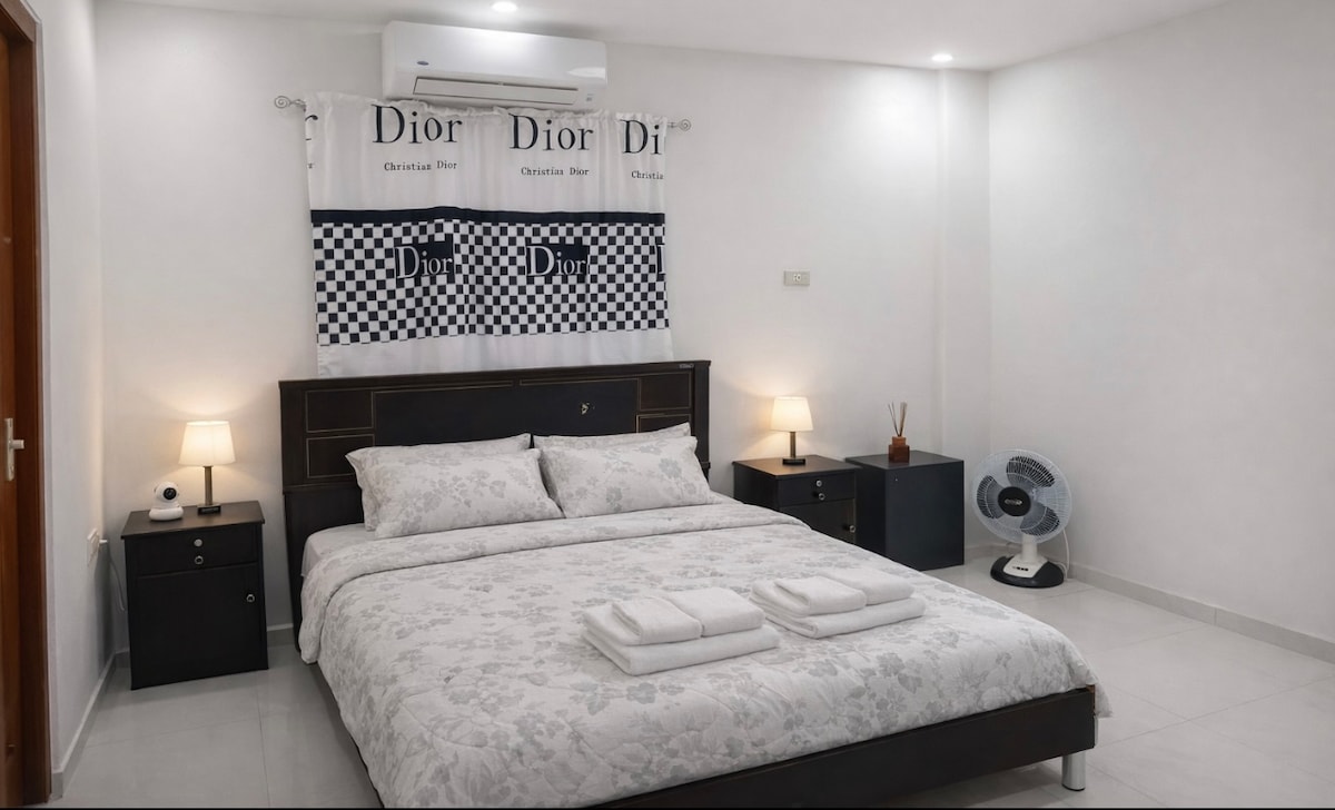 საძინებელი 1