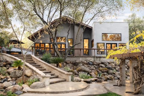 Design-Forward Riverfront Villa near Sequoia