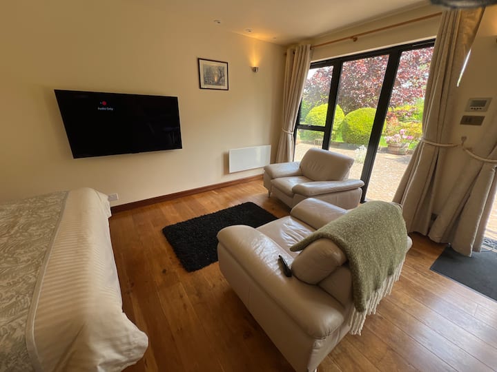 Garden Lodge, Surrounded By Garden And Countryside - Seaford
