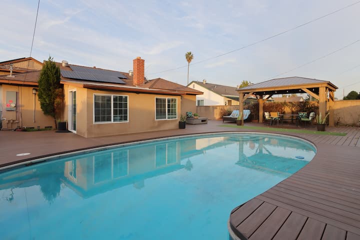 Perfect Home Near Disneyland - Anaheim, CA