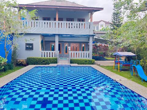 villa mutiara citra puncak bu eva