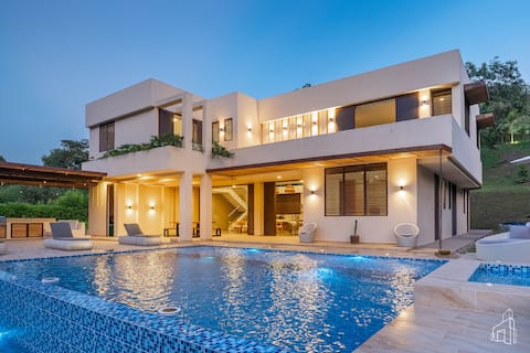 Casa de Campo near Villeta