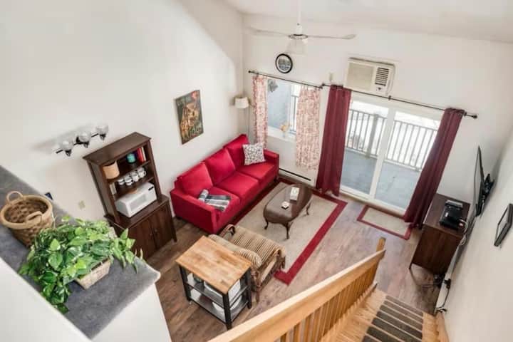 Condo In Lincoln Nh With Swimming Pool Sleeps 6 - 新罕布夏
