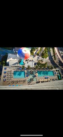 Luxury 2 BR Ocean View Amazing Pool On The Beach! gallery image 4