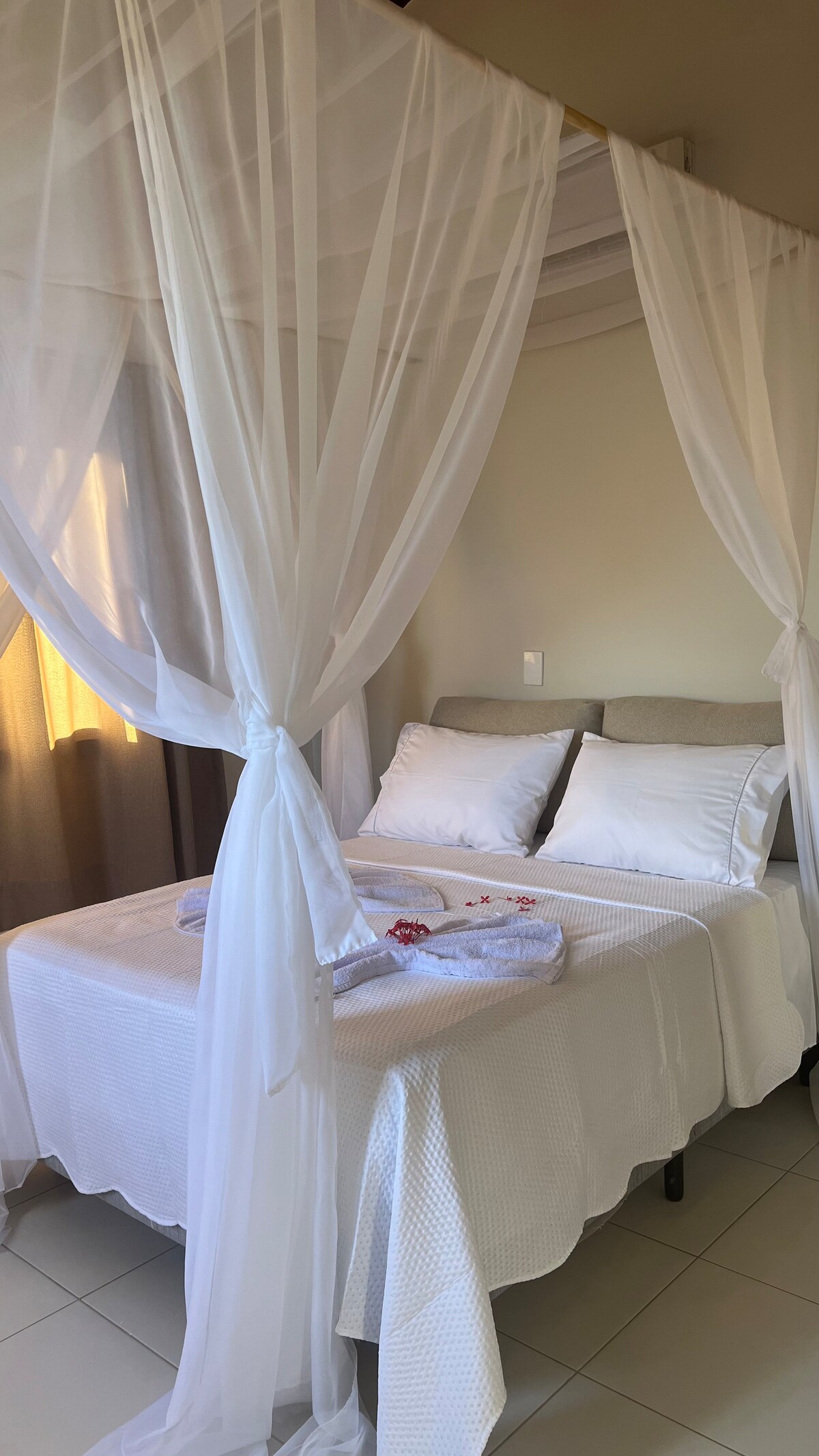 Спалня/самостоятелна баня  (горен етаж)