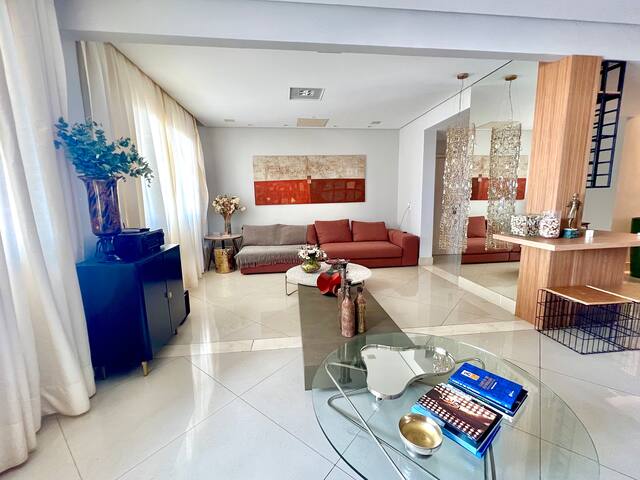 Copacabana beachfront apartment gallery image 5