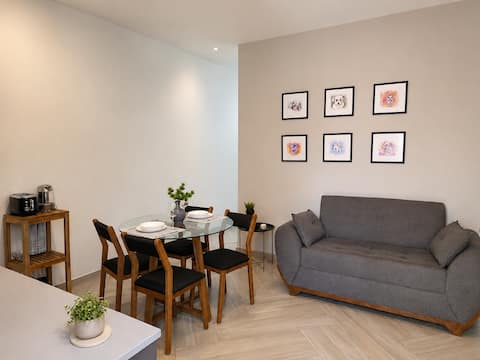 Top performing Airbnb: Finca De Domingo Loft 7, A/C, Downtown, La Americana in Guadalajara