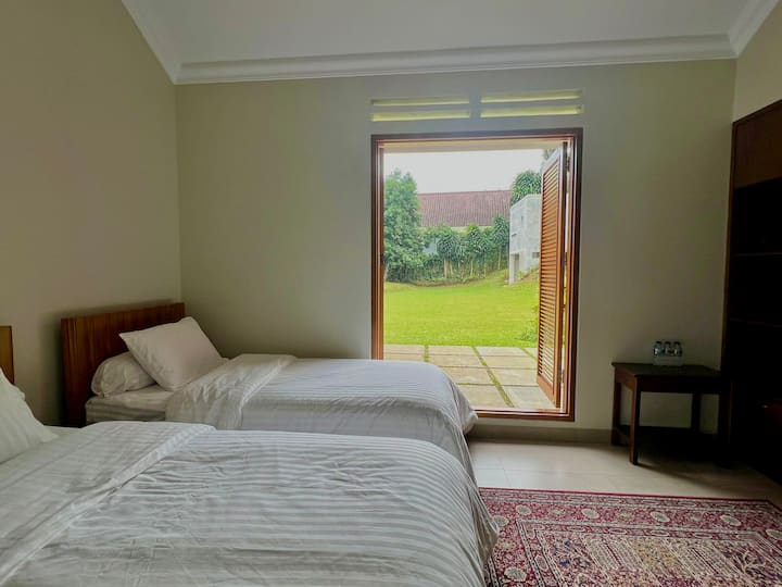 საძინებელი 2