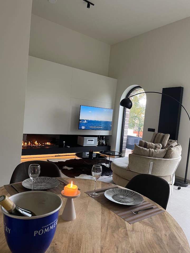 Castel Mosan Loft Guesthouses for Rent in Namur, Région Wallonne