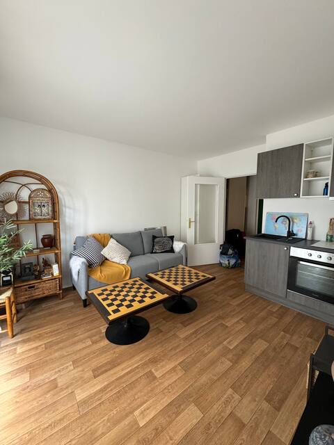 Apartment in Asnieres-sur-seine