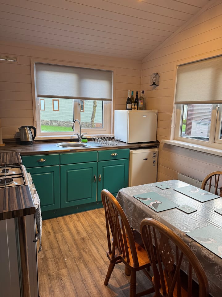 101 Cosy Lodge - Near The Sea - Narberth