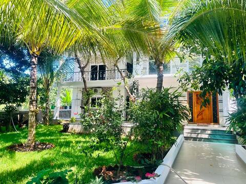 Chris Garden Farmstay - Private House
